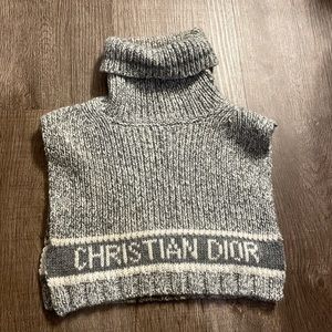 Dior shirt scarf